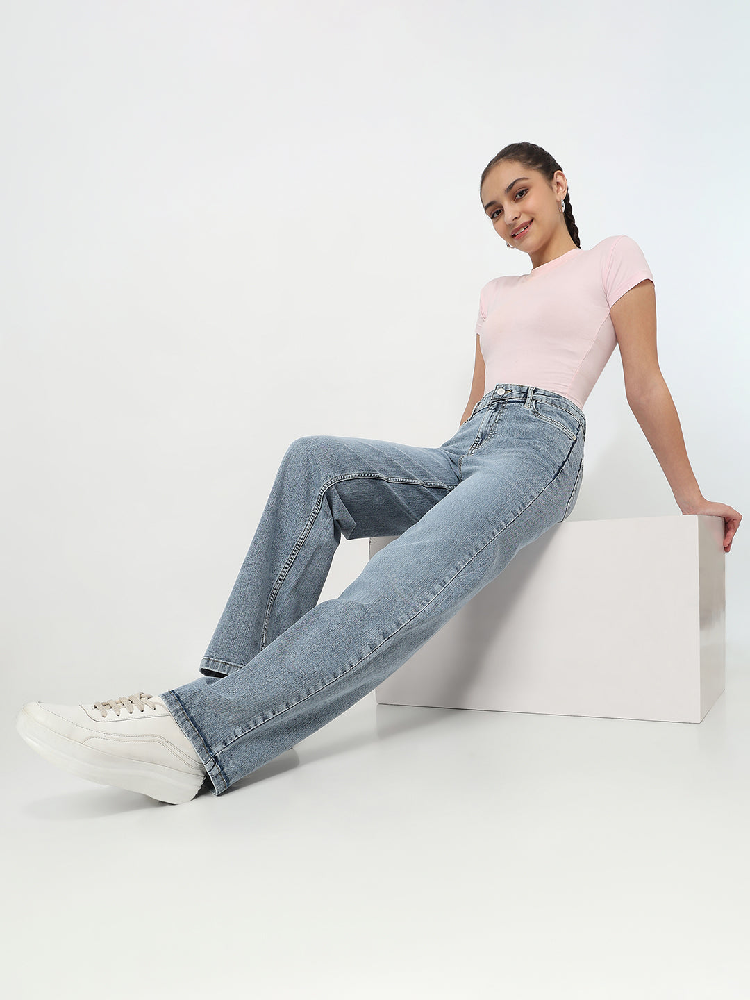 Women Blue High-Rise Baggy Jeans