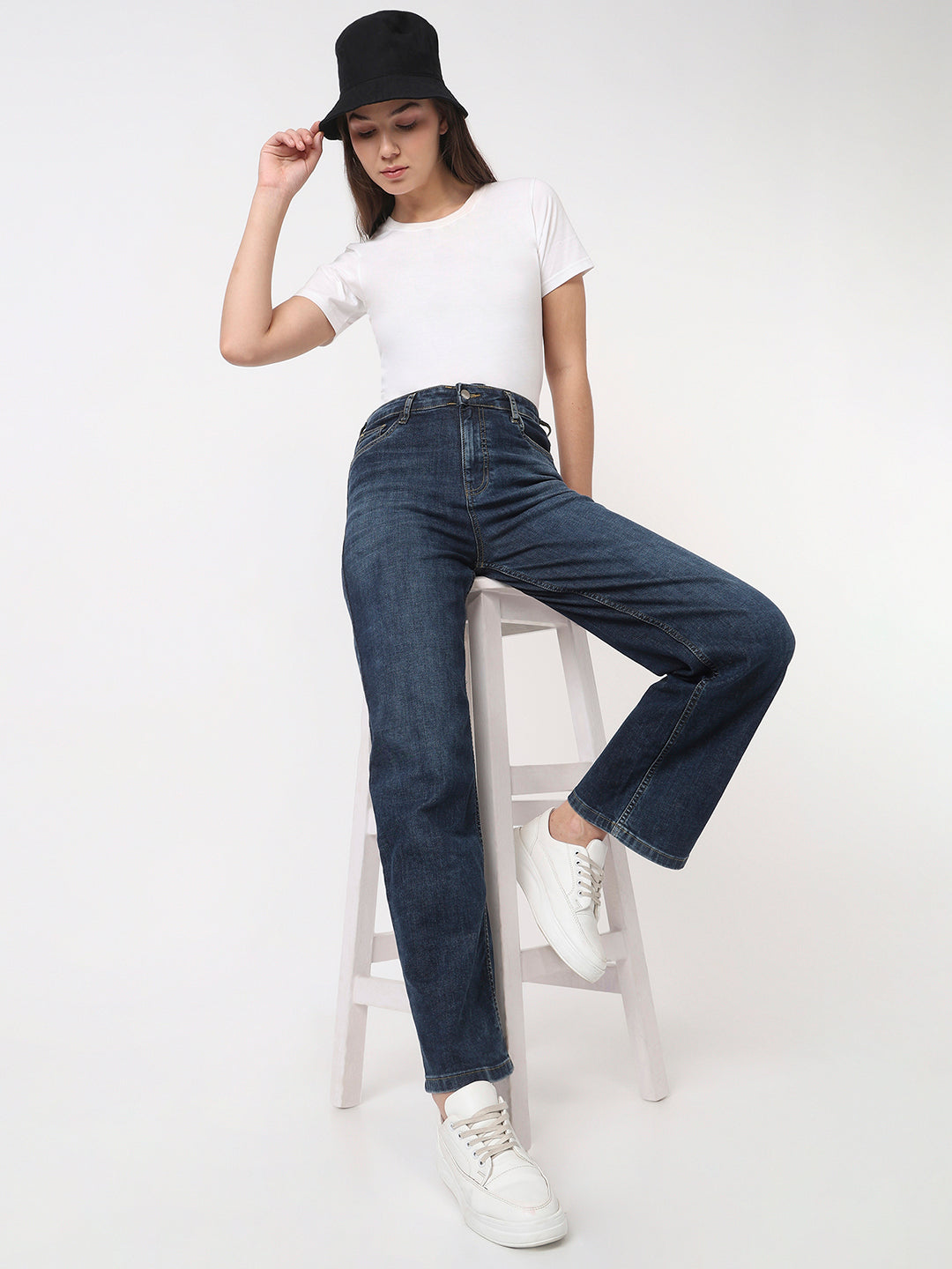 Women Blue High-Rise Straight Fit Jeans