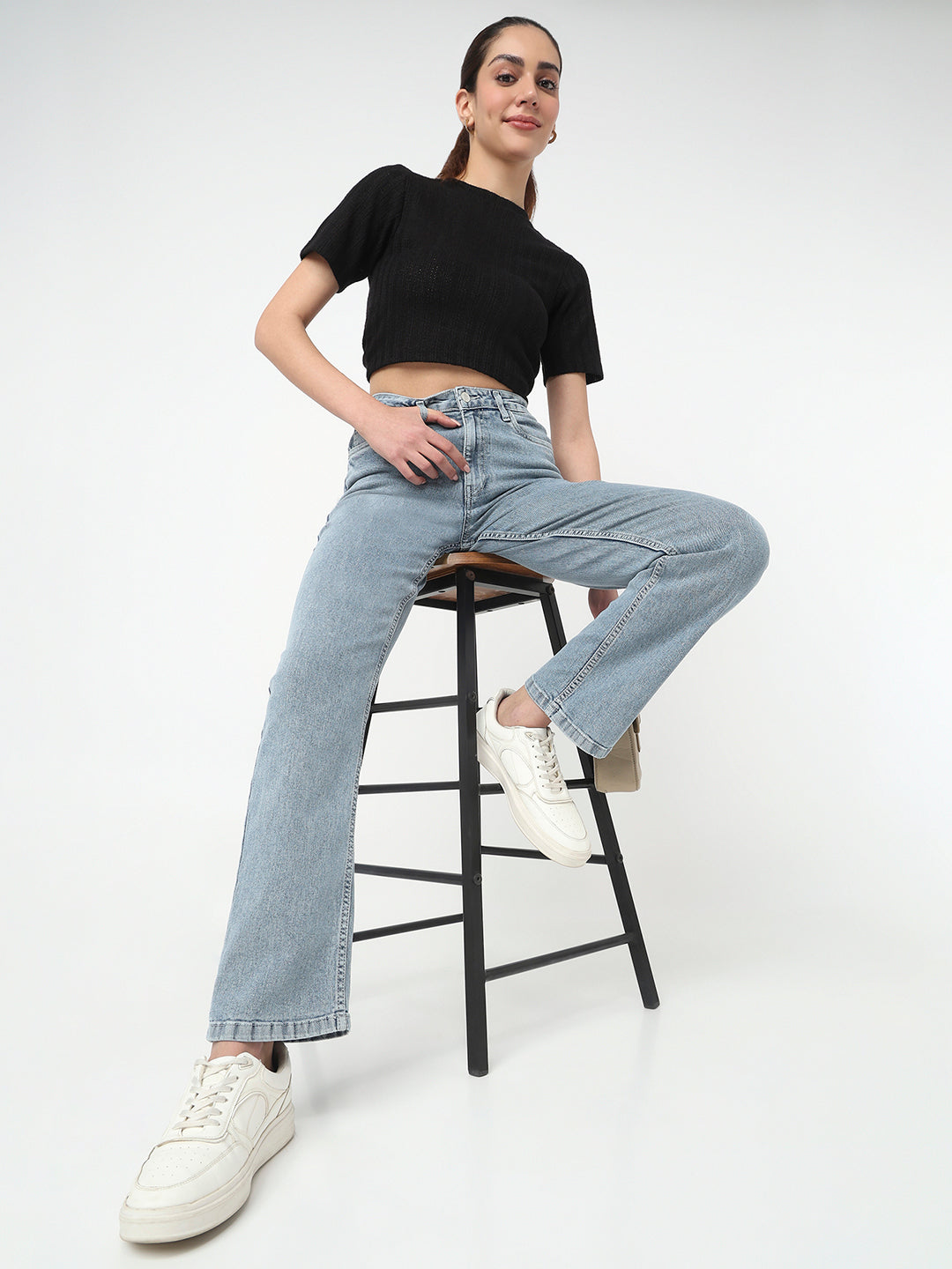 Women Light Blue High-Rise Slim Straight Fit Jeans