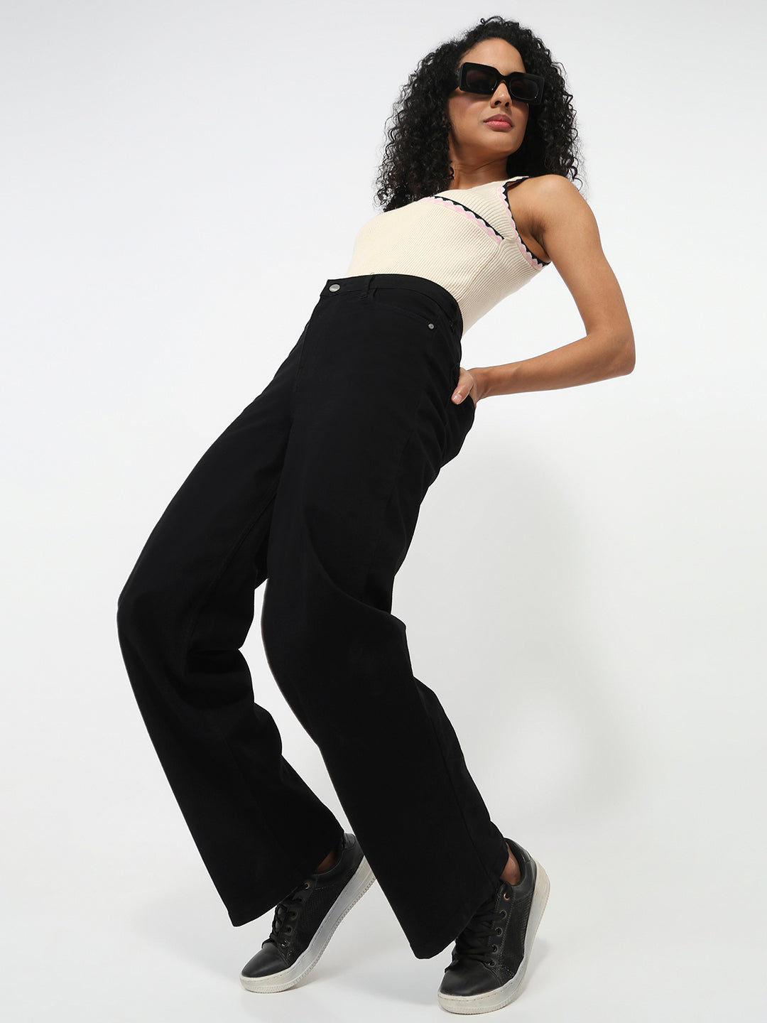 Women Black High-Rise Straight Fit Jeans