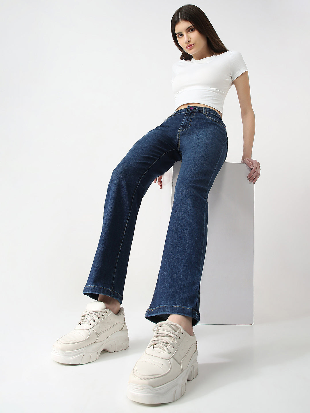 Women High Rise Straight Fit Jeans