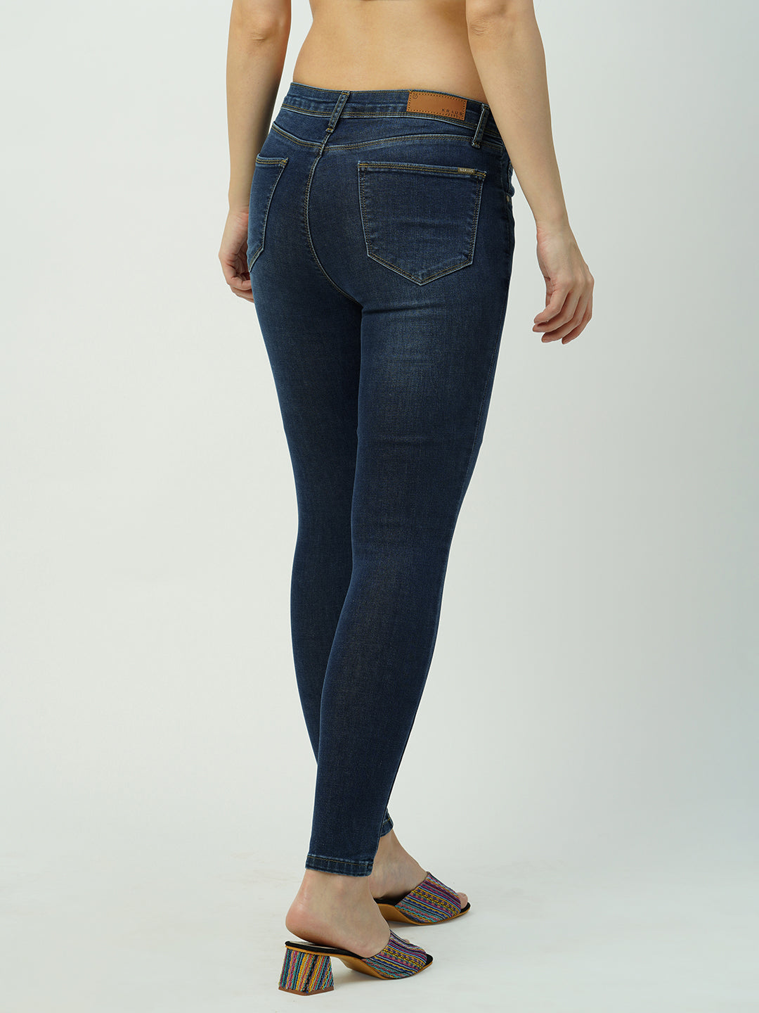 Women High-Rise Slim Skinny Jeans