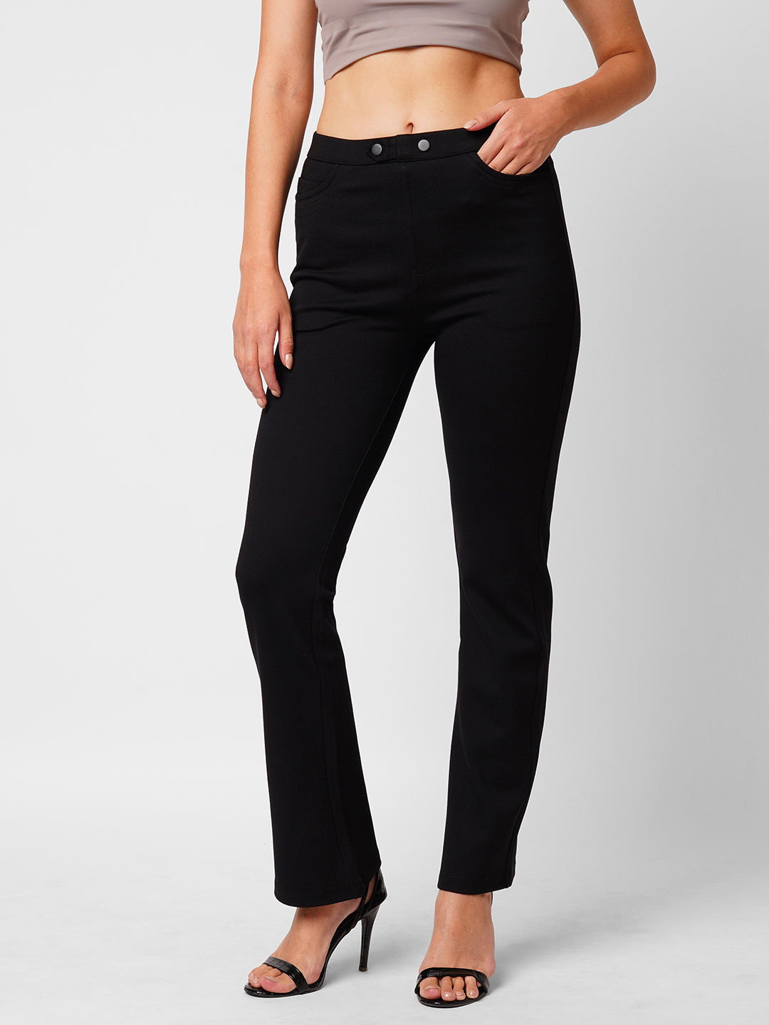 Buy Women Black Mid Rise Straight Treggings