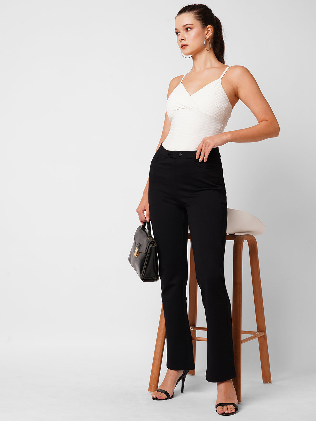 Women Black Straight Fit Treggings