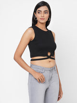 Women Black Solid Sleevless Tops