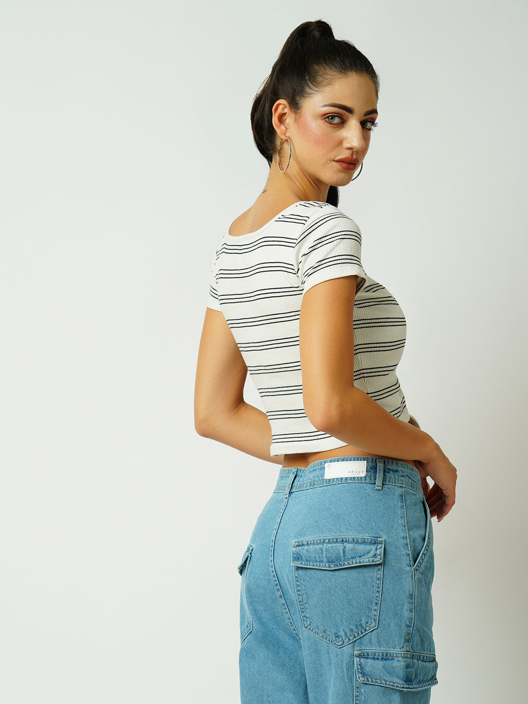 Women Black&White Striped Slim T-Shirt