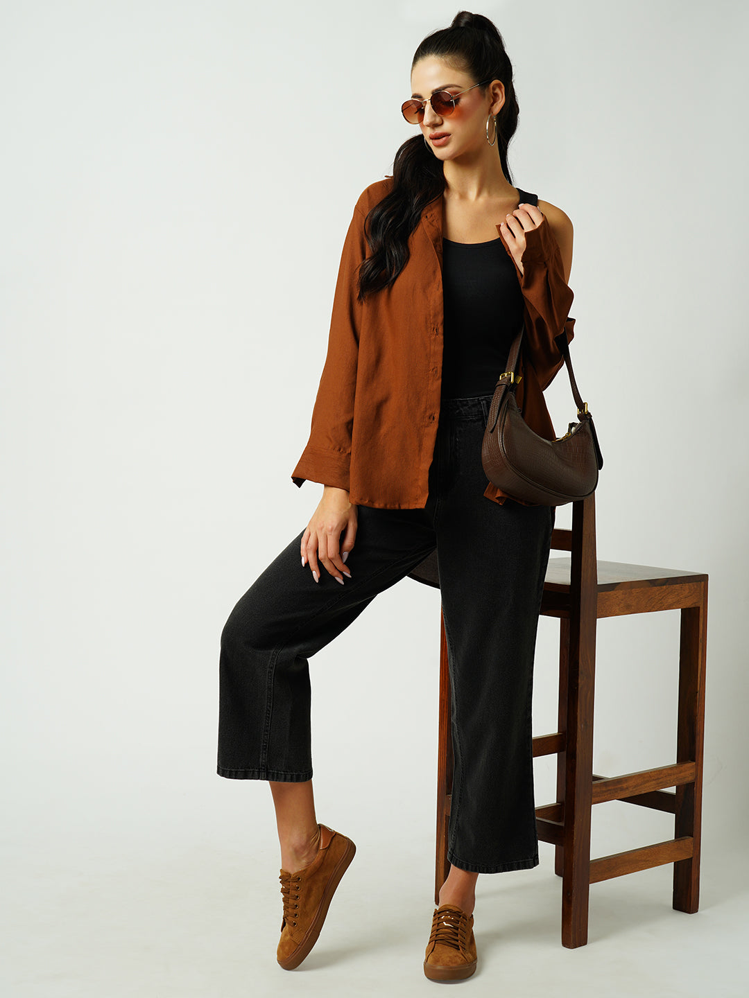 Women Black High-Rise Loose Straight Jeans