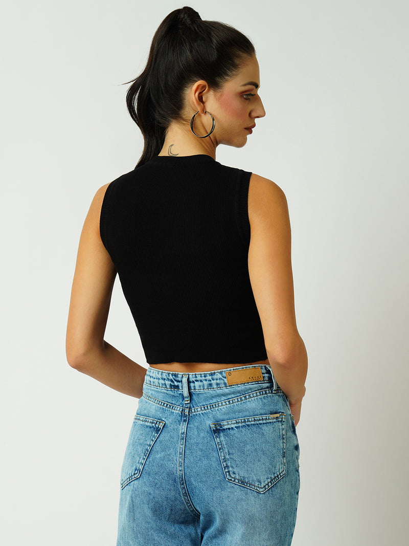 Women Black Solid Sleevless Topwear