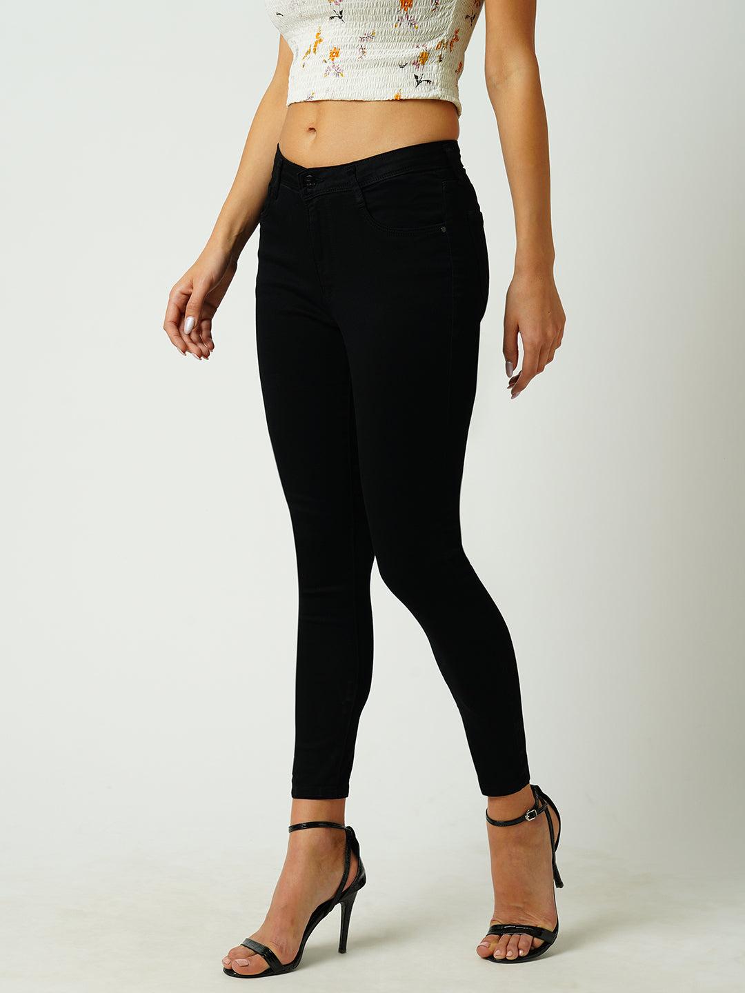 Women Black High-Rise Slimming Skinny Jeans