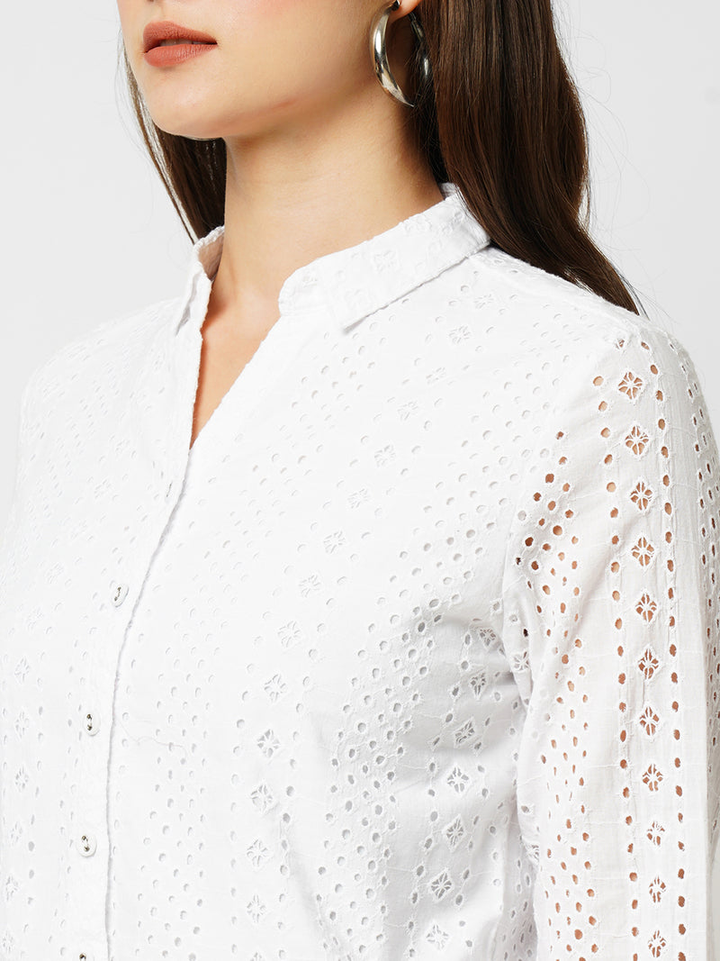 Women Bleach White Lace Three-Quarter Sleeves Shirts