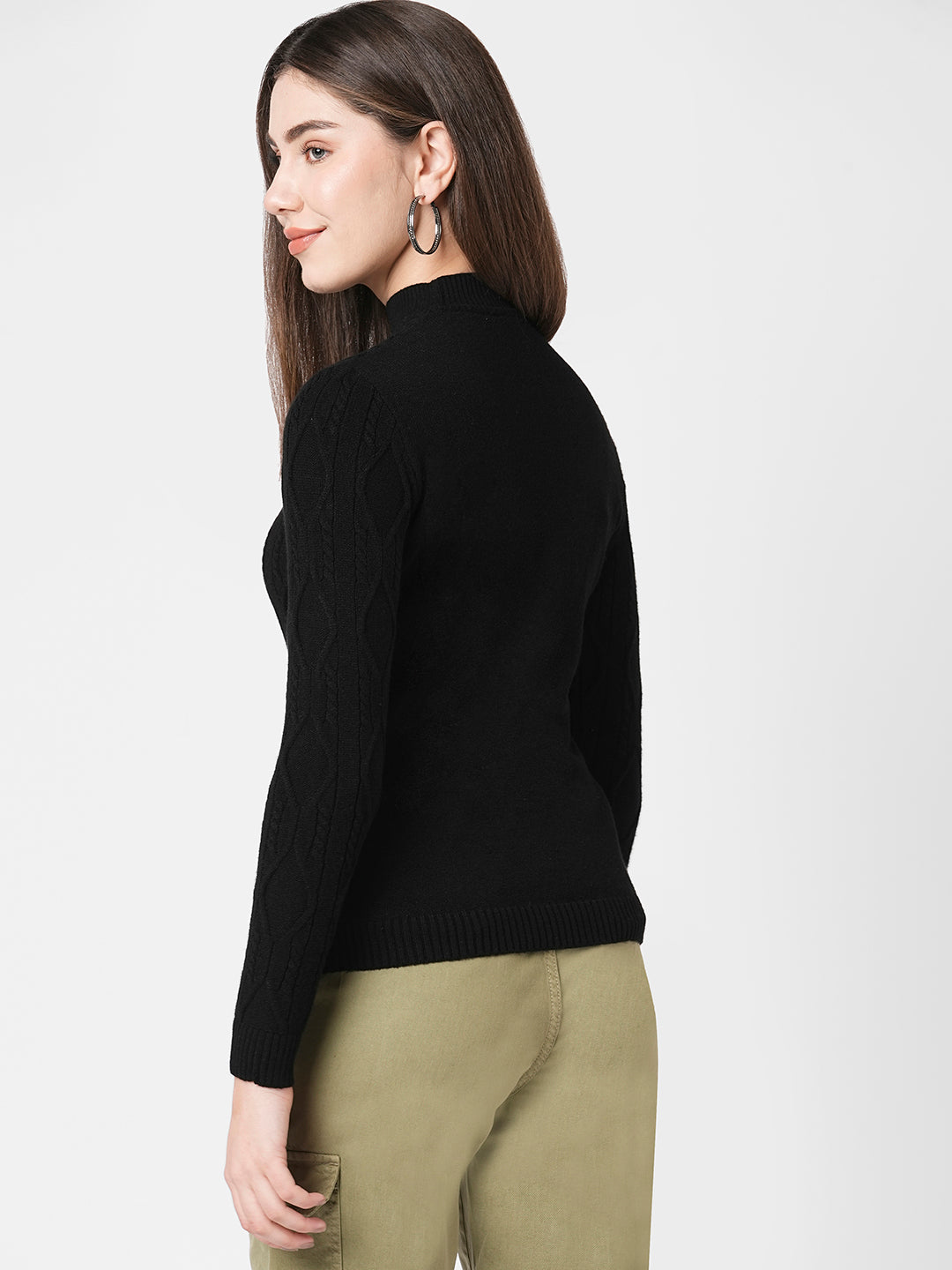 Women Black Slim Sweater