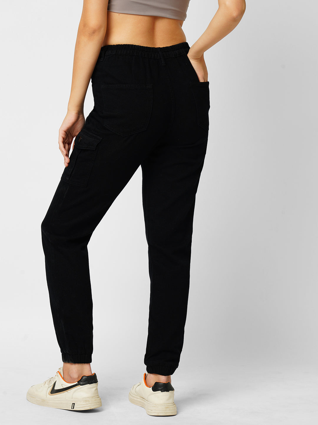 Women Black Mid-Rise Skinny Cargo