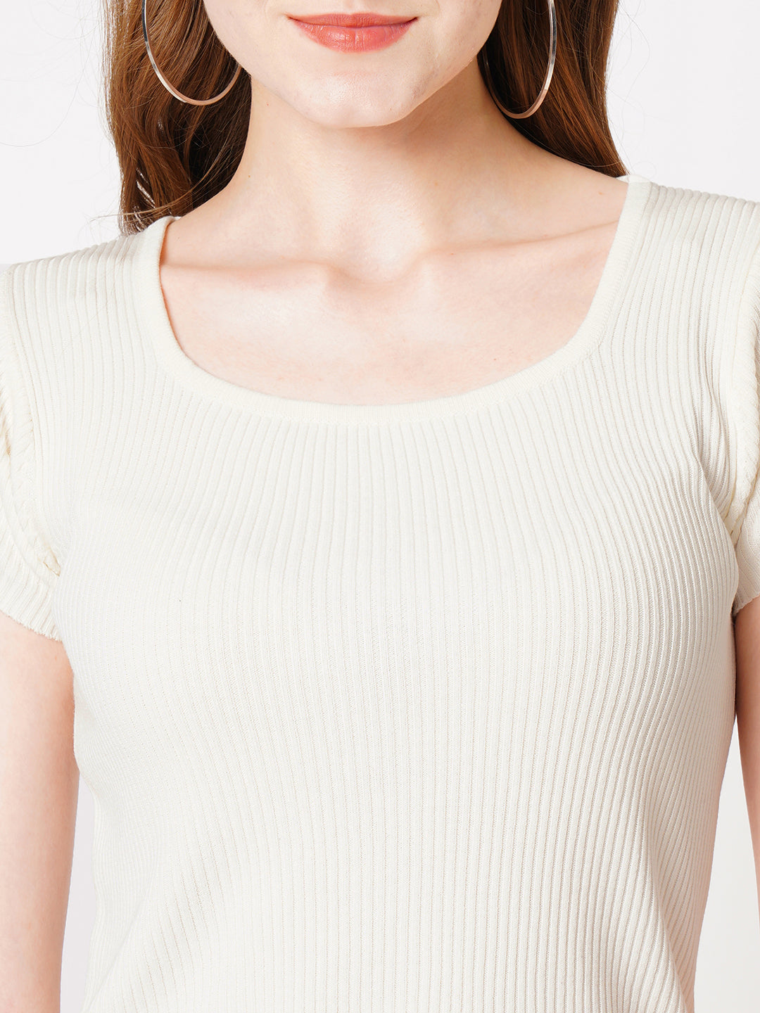 Women Flat Knitted Solid Slim Fit Crop Top
