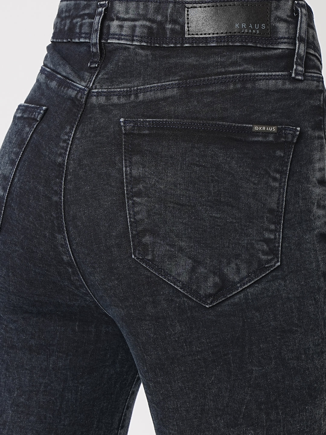 Women Carbon Black Mid-Rise Skinny Jeans