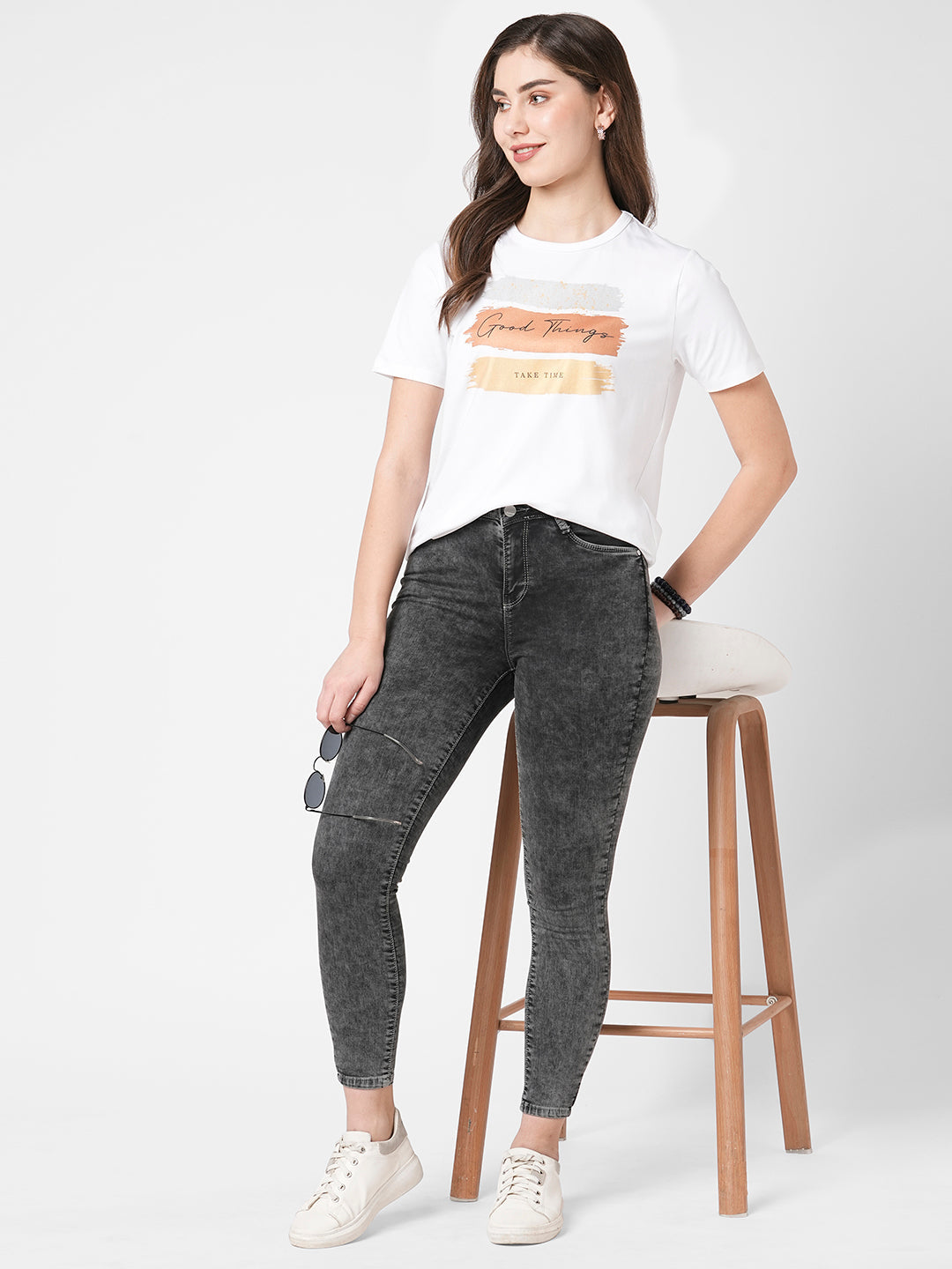 Women Slim Fit Boxy Graphic Tees