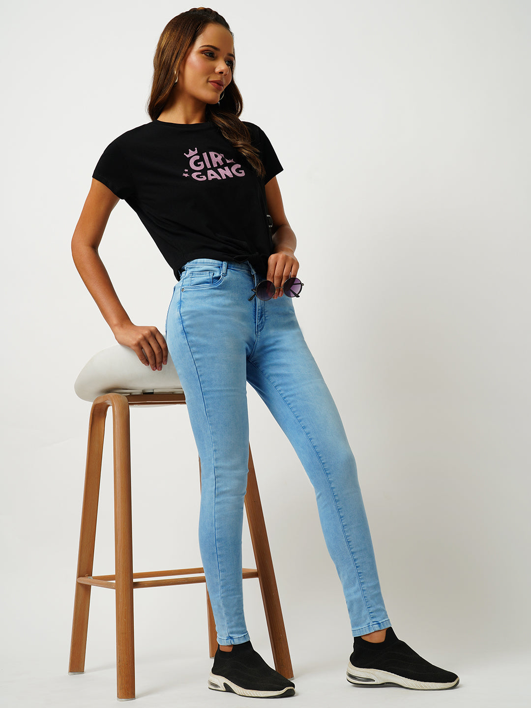Women Slim Fit Black Crop Graphic Tees
