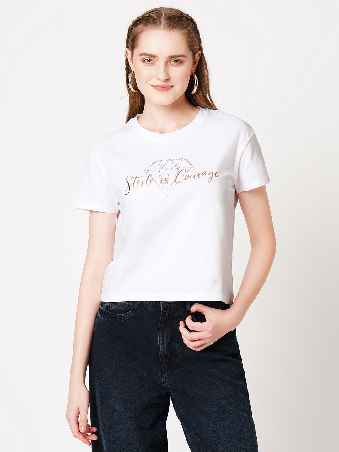 Women Typography & Chest Print Slim Fit Crop T-Shirt