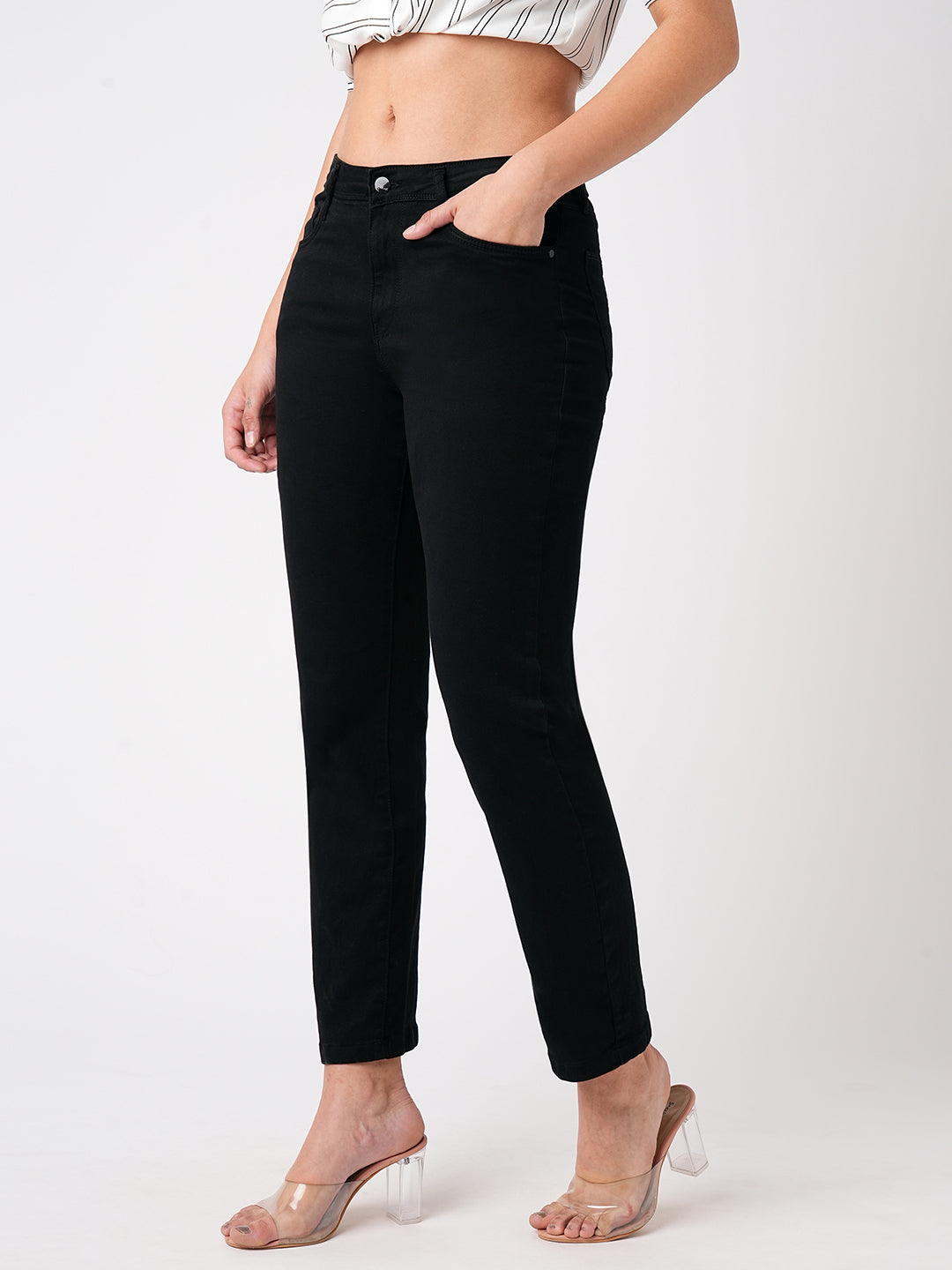 Women Black High-Rise Slim Straight Fit Jeans