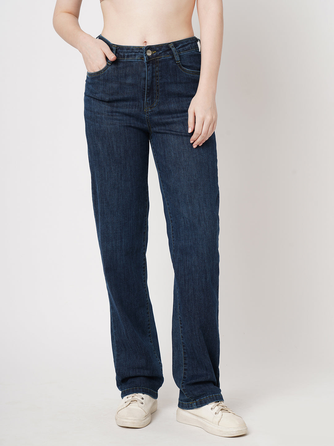 Women Novel Blue Relax Straight Fit Jeans