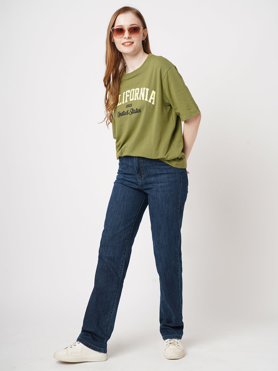 Women Novel Blue Relax Straight Fit Jeans