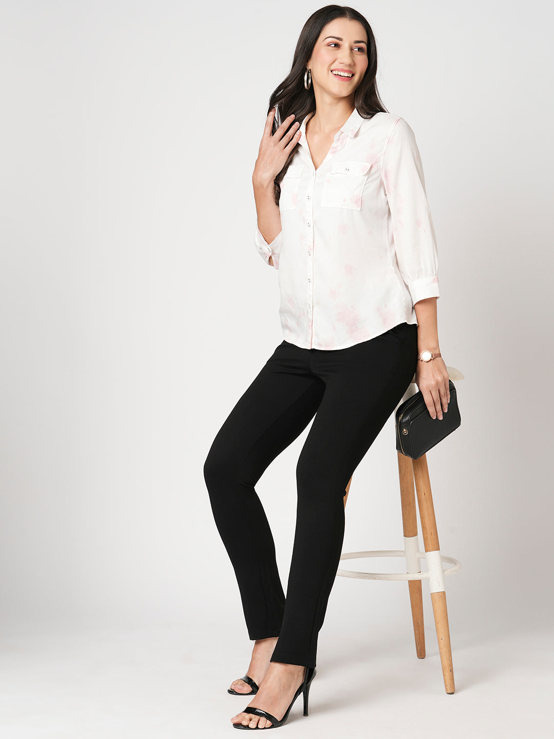 Women Black Mid-Rise Straight Fit Treggings
