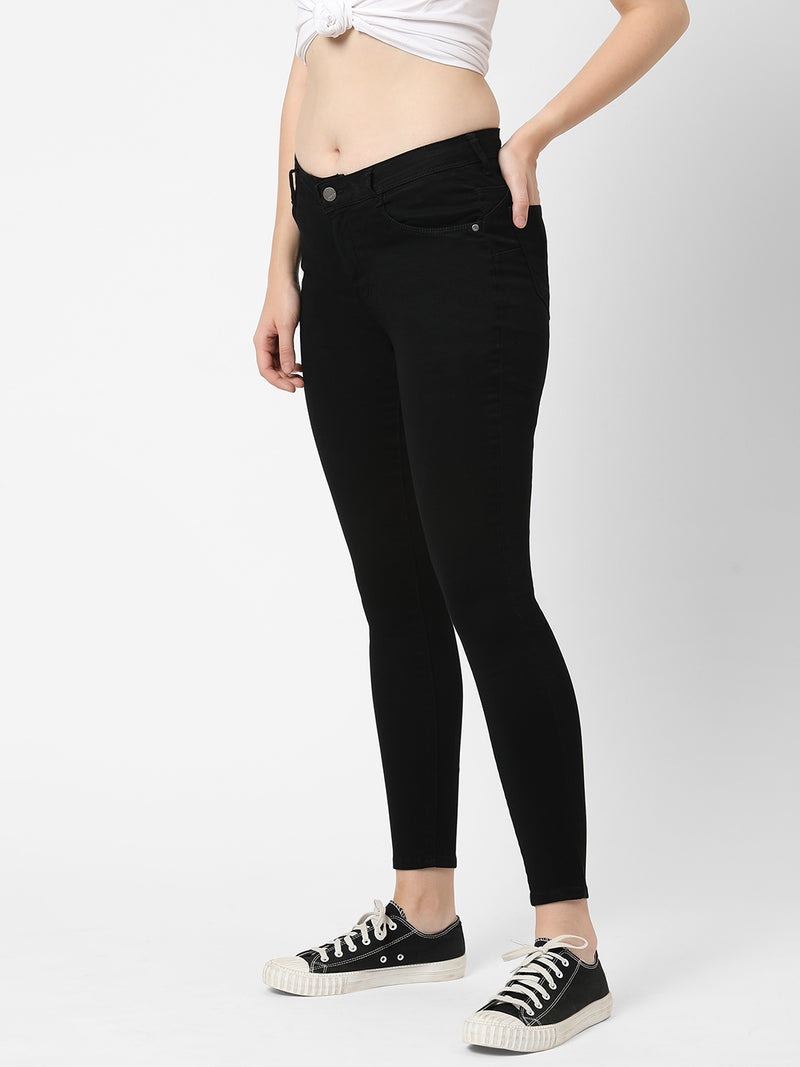 K4068 Mid-Rise Push Up Super Skinny Jeans - Black