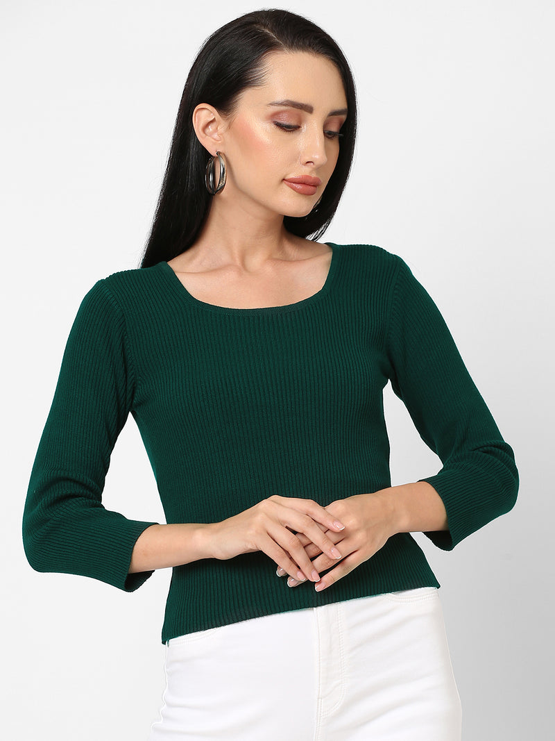 Women Green Solid Flat Knit Sweater