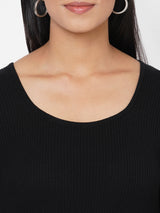 Women Black Solid Flat Knit Sweater