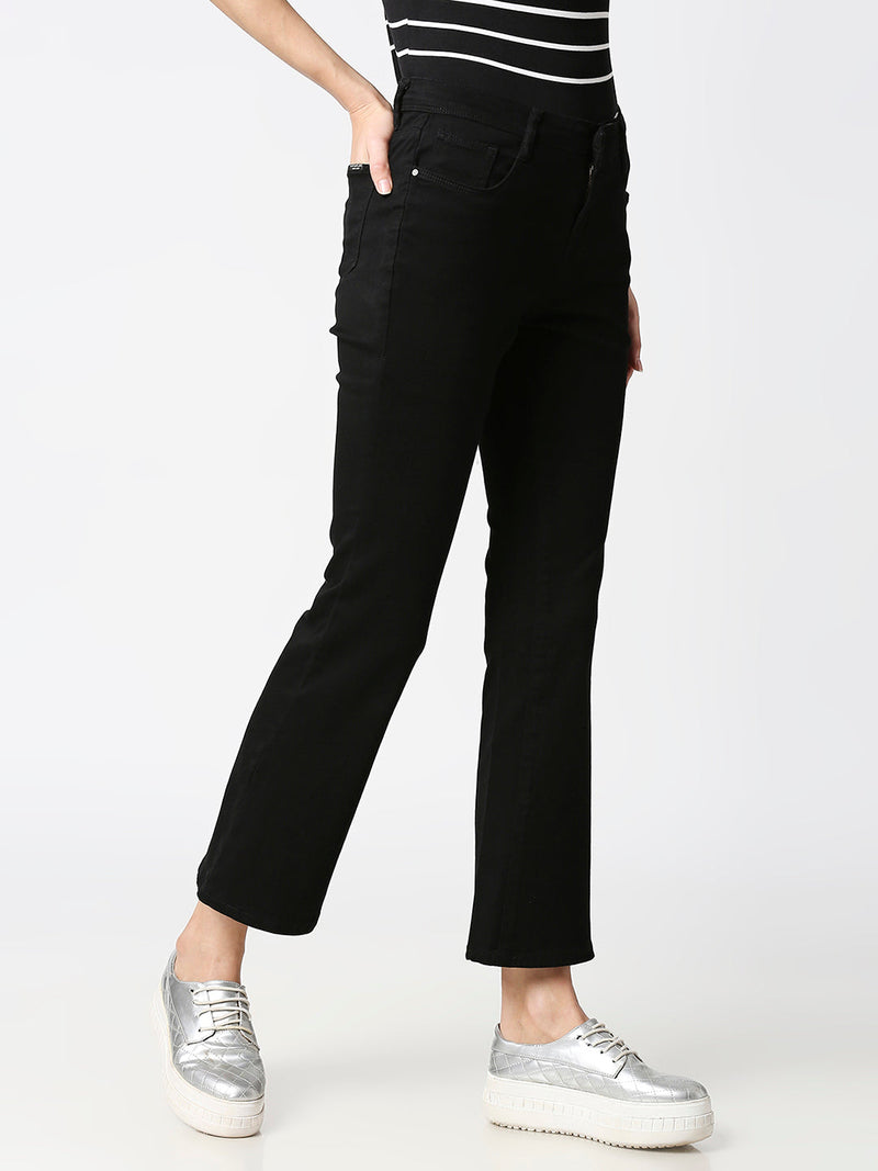 K5013 High-Rise Flared Jeans - Black