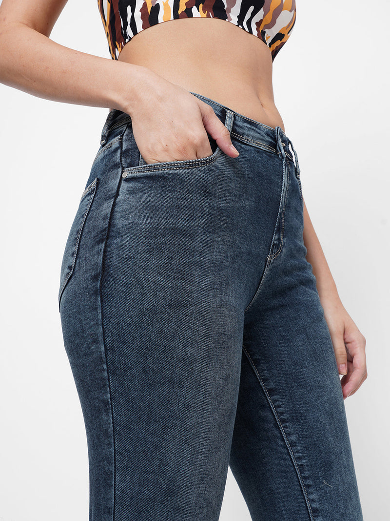 K5013 High-Rise Flared Jeans - Light Blue